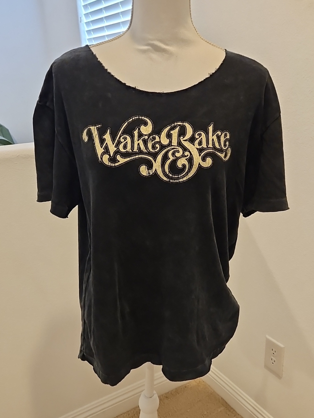 R13 Wake & Bake Rosie distressed Acid Wash Black Graphic Scoop Neck Tee Sz Small
